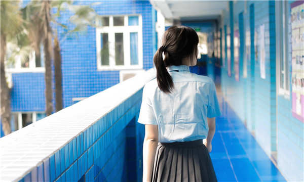 丘北如何找到一个可以帮助我生孩子的女人？