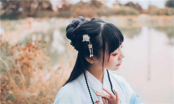 丘北试管助孕生子多少钱？了解真实费用让你更安心